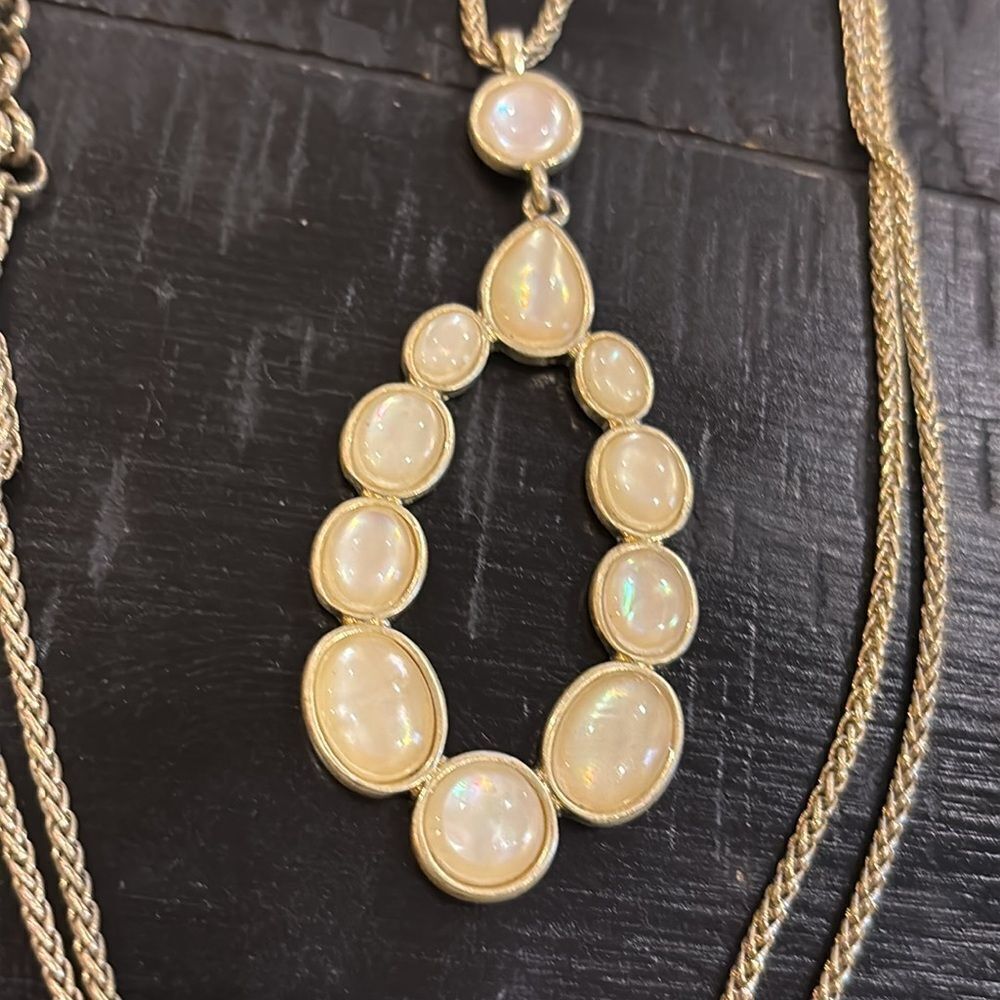 Lucky Brand Boho Western Faux Mother of Pearl Long Gold Tone Necklace - Picture 2 of 7